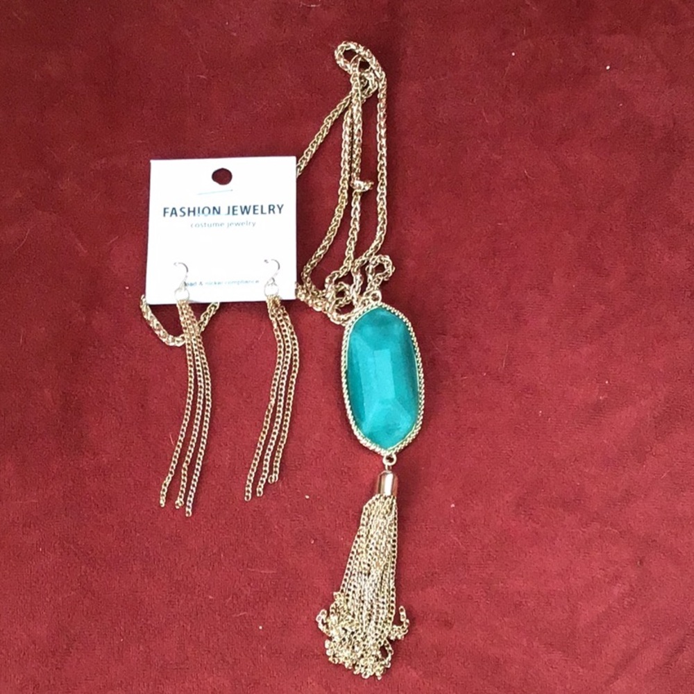 Fashion Jewelry Necklace and Earrings